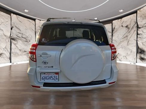 Used 2009 Toyota RAV4 Limited image 5