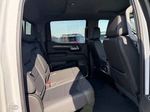 Used 2023 Chevrolet Silverado 1500 LTZ w/ LTZ Convenience Package II AWD/4WD image 20