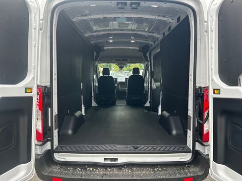 New 2025 Ford Transit 250 148 Medium Roof w/ Load Area Protection Package RWD image 30