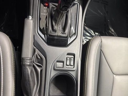 Used 2022 Subaru Crosstrek 2.5i Sport w/ Moonroof Package image 38