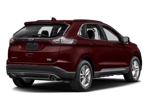 Used 2017 Ford Edge Titanium w/ Technology Package FWD image 2