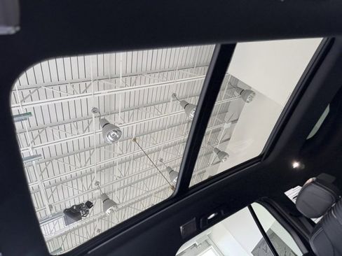 New 2026 Cadillac Vistiq Luxury image 8