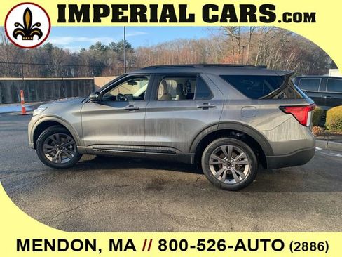 New 2026 Ford Explorer Active w/ Active Comfort Package image 6