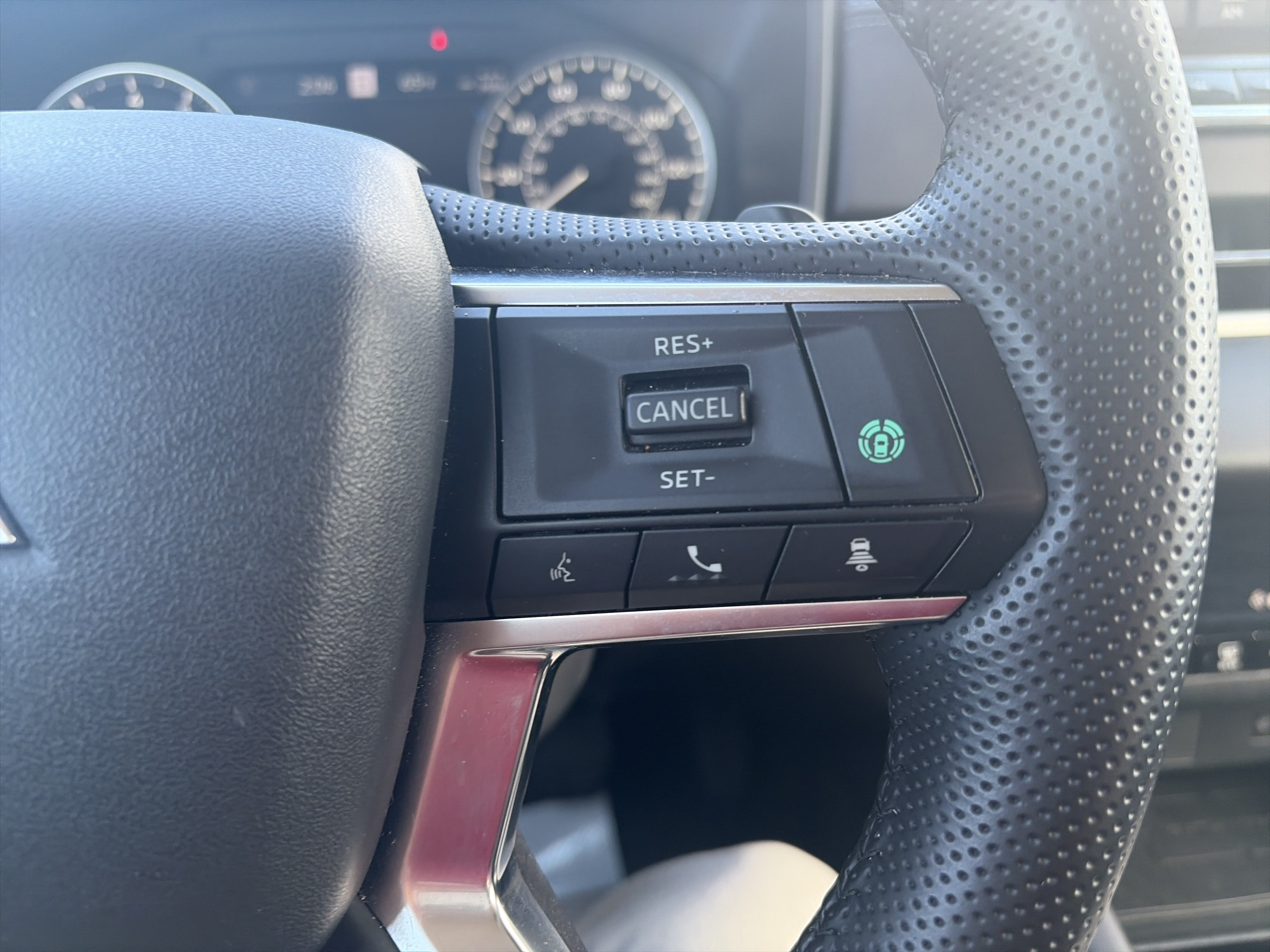 Used 2024 Mitsubishi Outlander SE AWD/4WD image 22