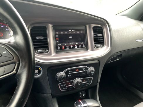 Used 2022 Dodge Charger SXT w/ Blacktop Package RWD image 14