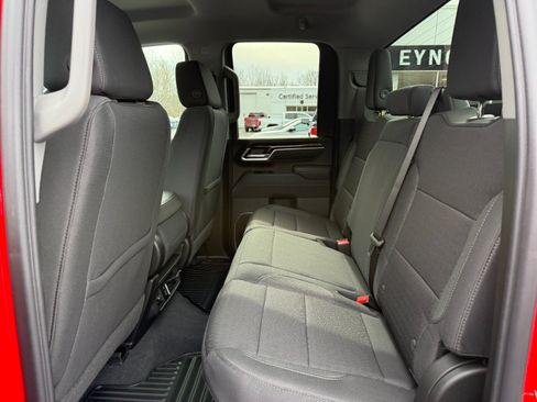 New 2026 GMC Sierra 2500 SLE w/ SLE Value Package; AWD/4WD image 16