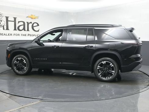 New 2027 Chevrolet Traverse LT w/ Sun and Wheel Package FWD image 31