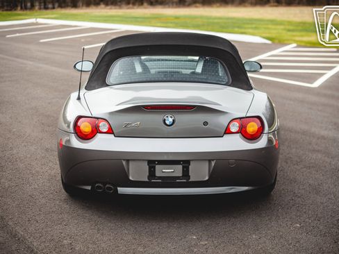 Used 2004 BMW Z4 2.5i image 29