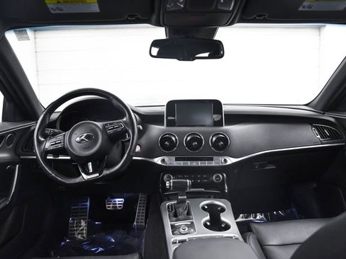 Used 2019 Kia Stinger GT image 25
