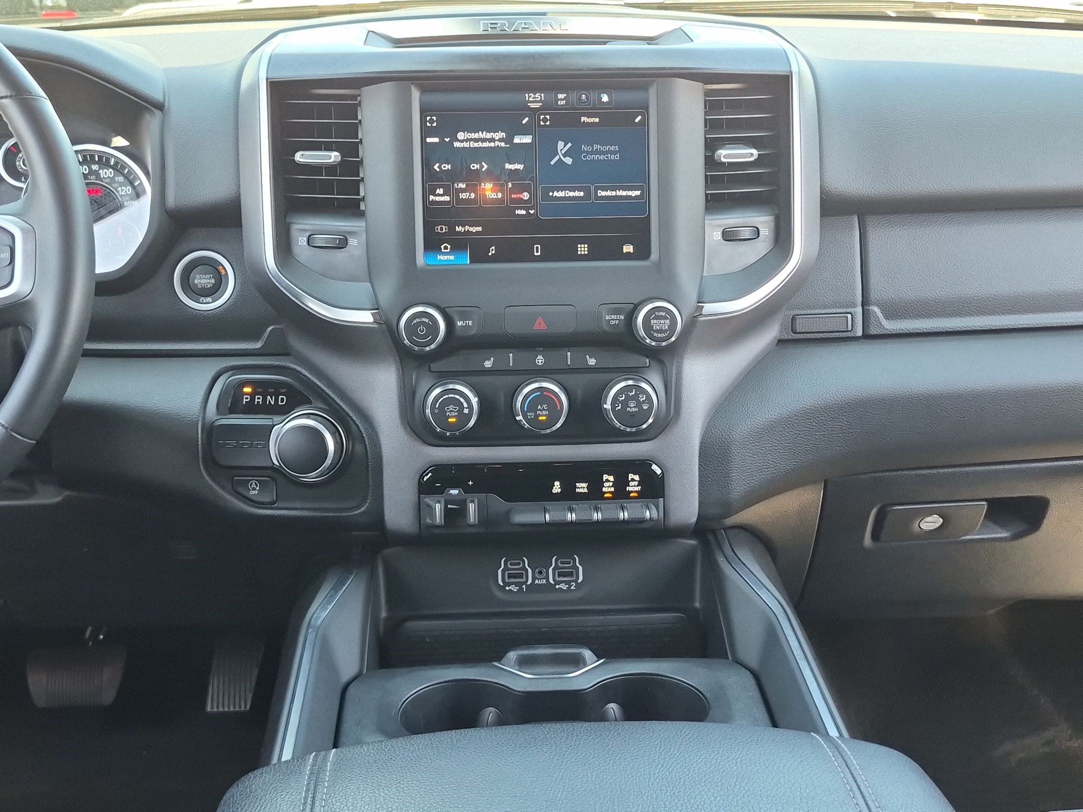 Used 2024 RAM 1500 Big Horn RWD image 28