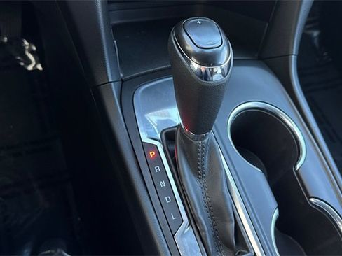 Used 2019 Chevrolet Equinox LT image 24