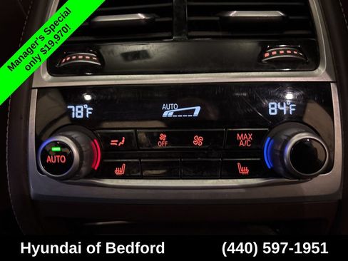 Used 2020 BMW 750i xDrive AWD/4WD image 18