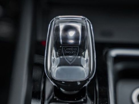 New 2026 Volvo XC60 B5 Plus w/ Protection Package Premier image 26