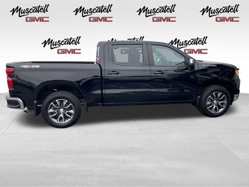 Used 2024 Chevrolet Silverado 1500 LT AWD/4WD image 4