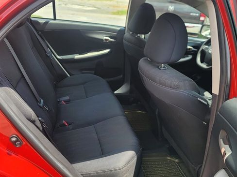 Used 2013 Toyota Corolla S image 10