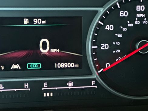 Used 2021 Kia Sorento LX AWD/4WD image 27