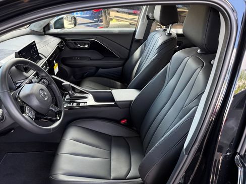Certified 2026 Acura ADX AWD image 15