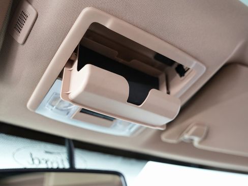 Used 2014 Ford F150 Lariat w/ Lariat Chrome Package image 52