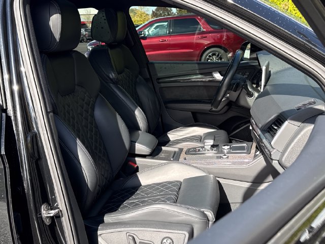 Used 2019 Audi SQ5 Premium Plus w/ Premium Plus Package AWD/4WD image 26
