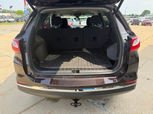 Used 2020 Chevrolet Equinox LT w/ Driver Convenience Package FWD image 33
