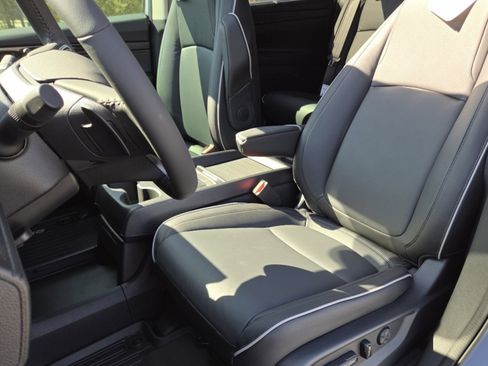 New 2026 Honda Odyssey Touring image 29