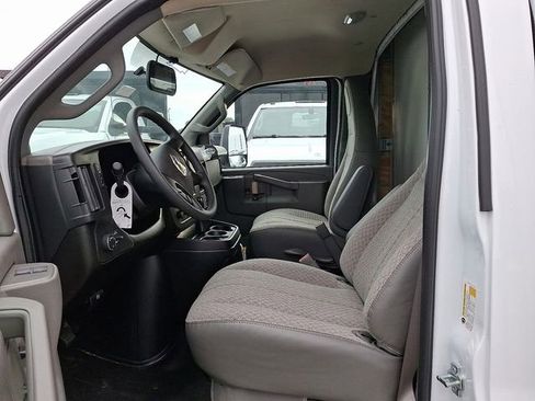 New 2026 Chevrolet Express 3500 w/ Power Convenience Package RWD image 4