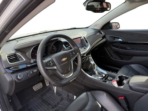 Used 2016 Chevrolet SS image 9