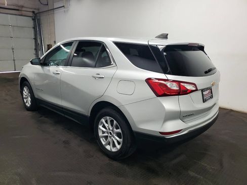 Used 2021 Chevrolet Equinox LT w/ Driver Convenience Package AWD/4WD image 5