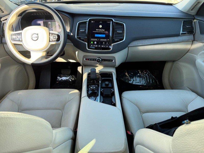 Used 2025 Volvo XC90 T8 Plus w/ Protection Package Premier AWD/4WD image 12