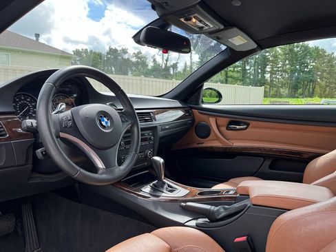 Used 2009 BMW 335i Convertible RWD image 20
