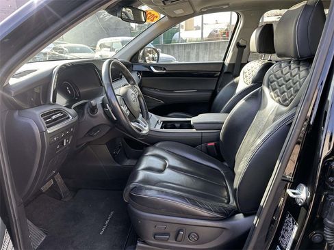 Used 2022 Hyundai Palisade Limited image 15