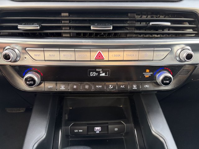 Certified 2022 Kia Telluride LX FWD image 19