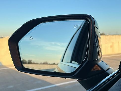 Used 2023 Hyundai Palisade Limited image 19