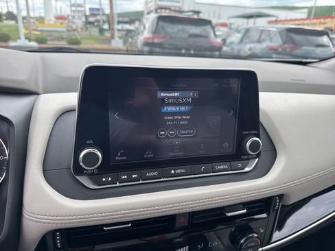 Certified 2023 Nissan Rogue SL AWD/4WD image 21