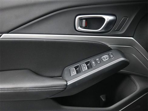 Used 2025 Acura Integra A-Spec image 25