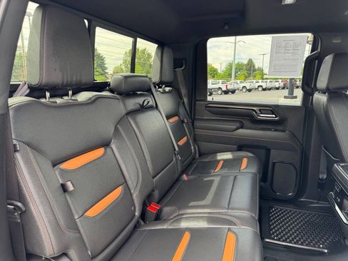 Used 2025 GMC Sierra 3500 AT4 w/ AT4 Premium Plus Package AWD/4WD image 30