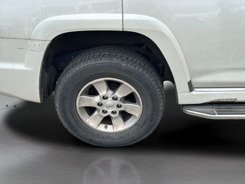 Used 2011 Toyota 4Runner SR5 RWD image 15