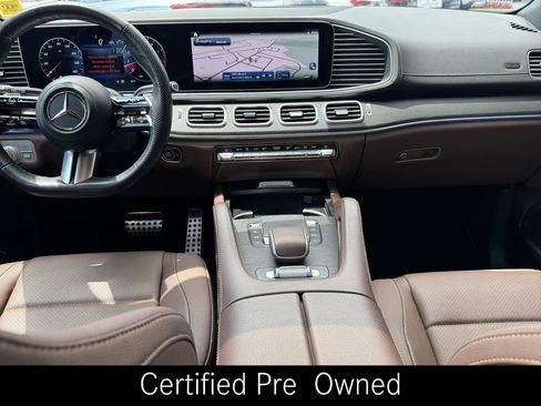 Used 2024 Mercedes-Benz GLS 450 4MATIC image 19