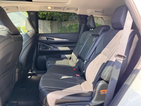 Used 2023 INFINITI QX60 Luxe w/ Vision Package AWD/4WD image 22