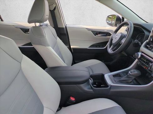 Certified 2025 Toyota RAV4 XLE Premium FWD image 21