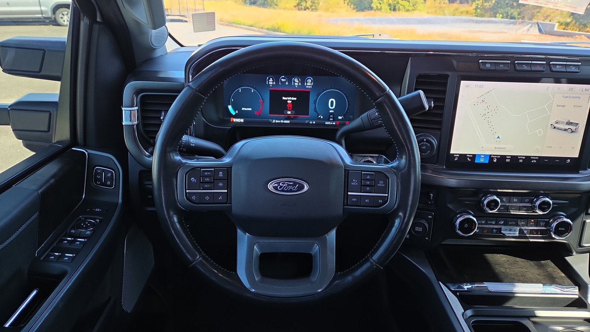 Used 2024 Ford F250 Lariat w/ Lariat Ultimate Package AWD/4WD image 29