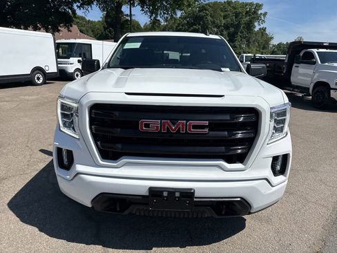 Used 2021 GMC Sierra 1500 Elevation w/ Preferred Package RWD image 8