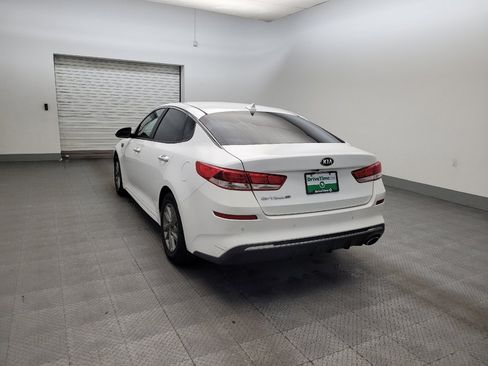 Used 2019 Kia Optima LX FWD image 5