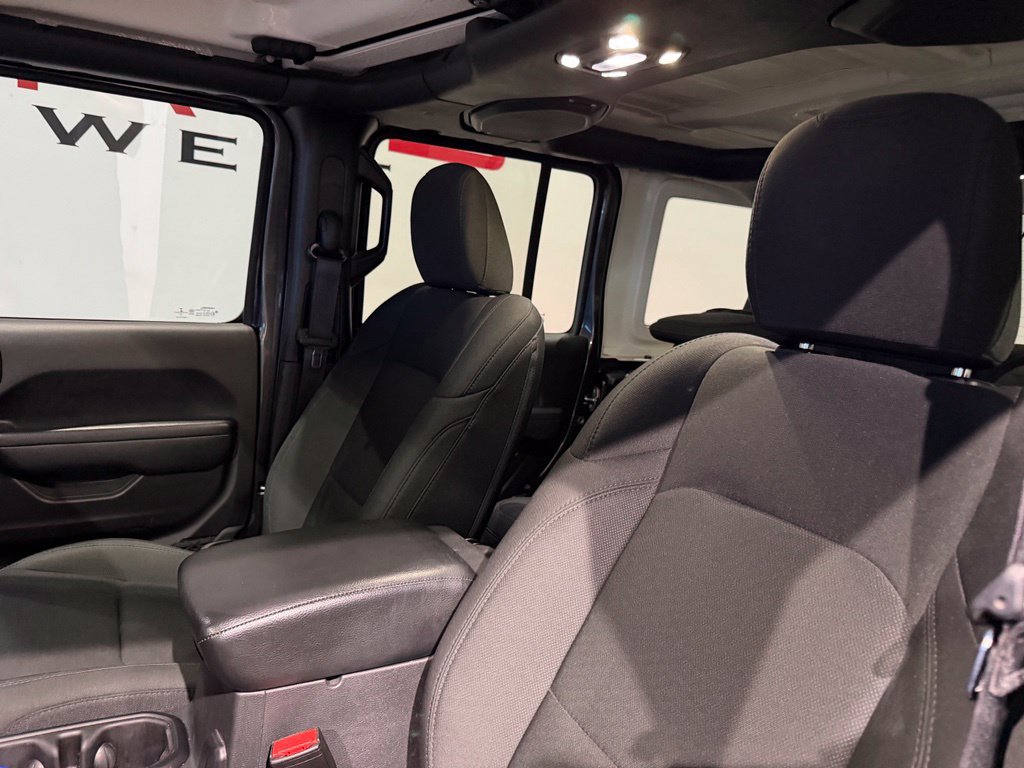 Used 2021 Jeep Wrangler Unlimited Sport AWD/4WD image 22