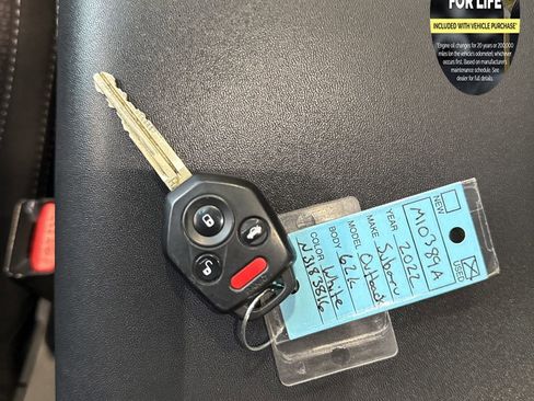 Certified 2022 Subaru Outback Premium image 30