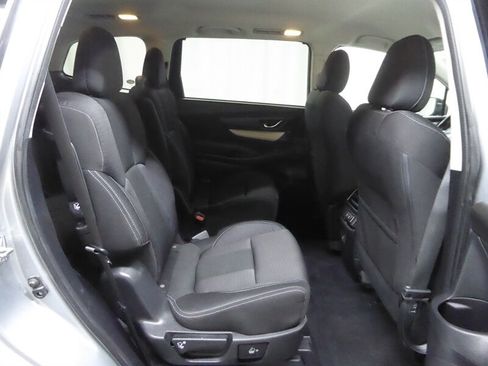 Used 2020 Subaru Ascent Premium w/ Convenience Package AWD/4WD image 32