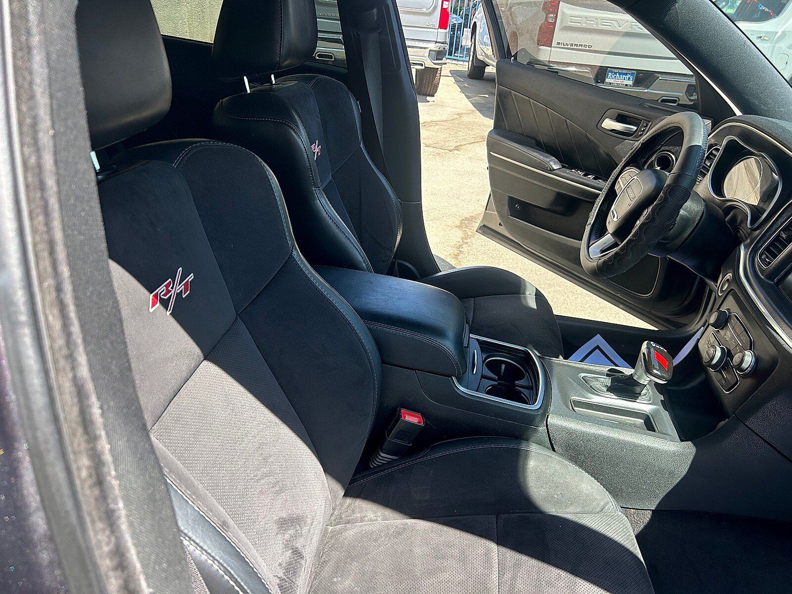 Used 2016 Dodge Charger R/T RWD image 30