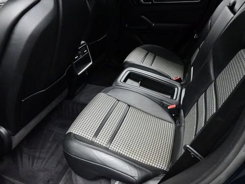 Certified 2023 Porsche Cayenne GTS AWD/4WD image 15