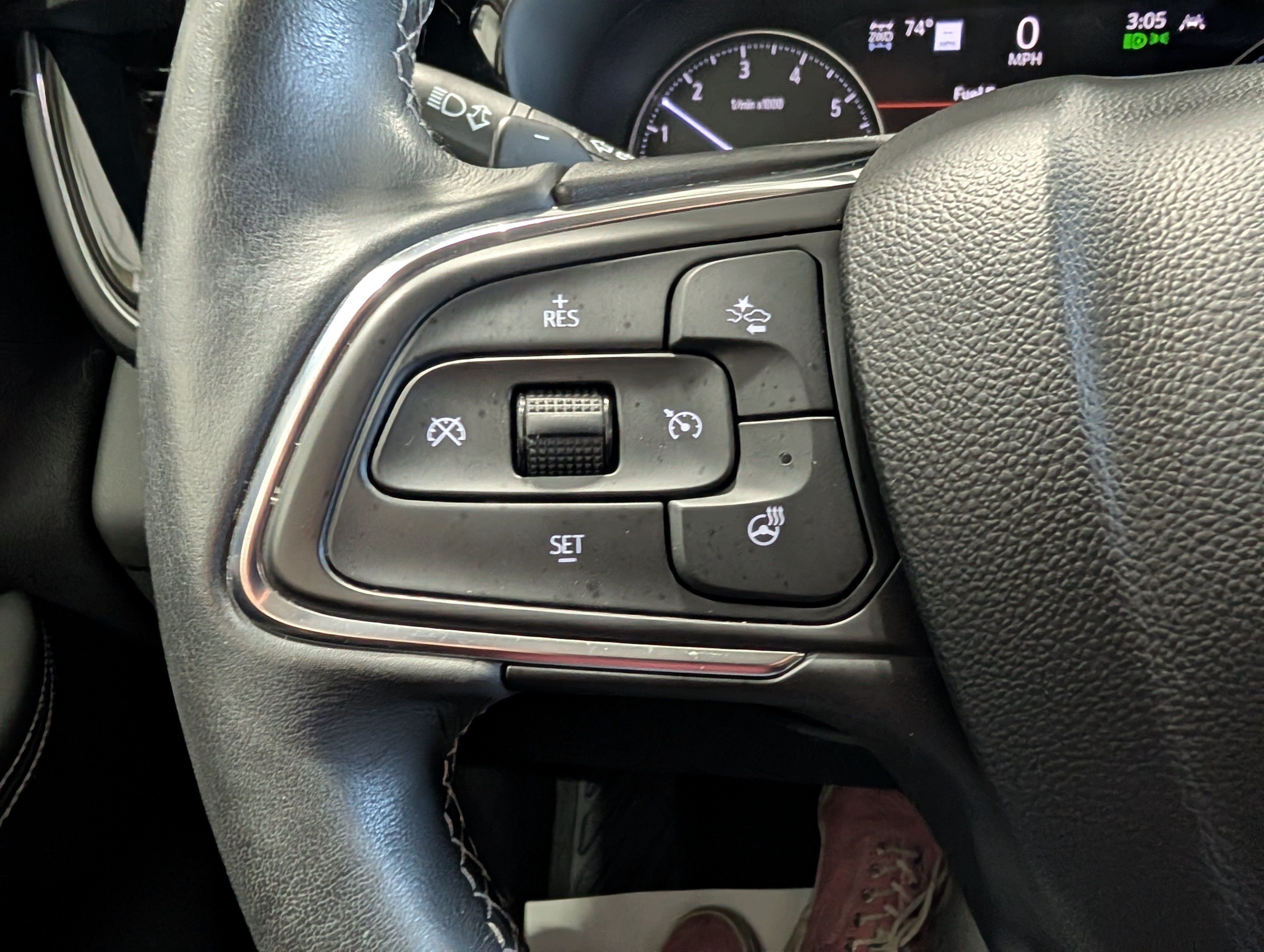Used 2023 Buick Envision Avenir AWD/4WD image 20