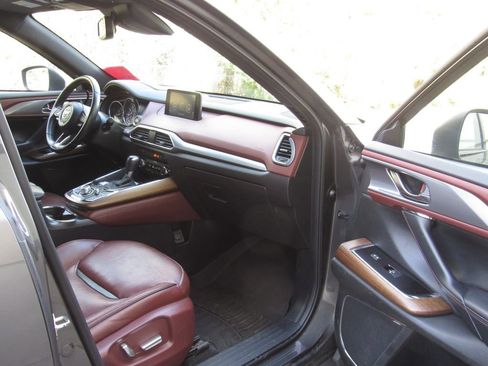 Used 2016 MAZDA CX-9 Signature image 19